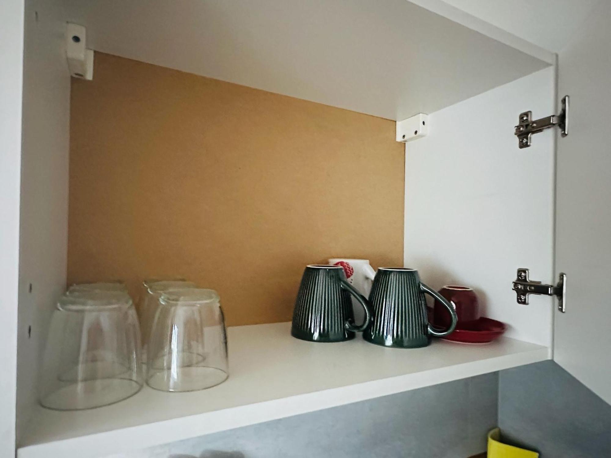 Studio 12 Proche Centre Ville Avec Wifi Parking Troyes Luaran gambar